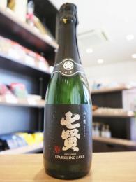 七賢　スパークリング　山ノ霞(やまのかすみ)　360ml(黒)